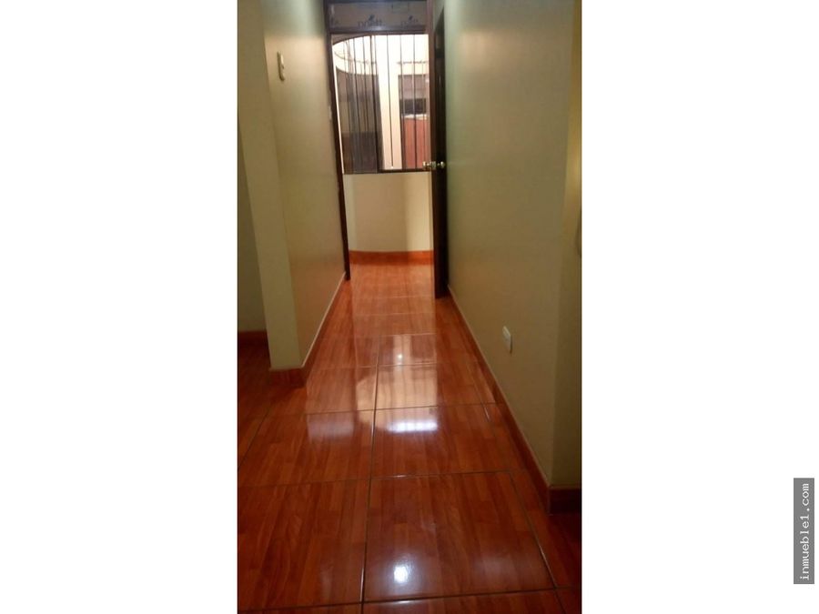 Departamento en Venta Cuarto Piso, Santa Anita.