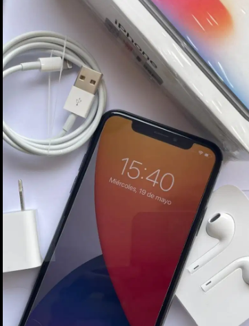 Iphone X 256gb+Caja+cargador+cable+audifinos+manual+2 cases