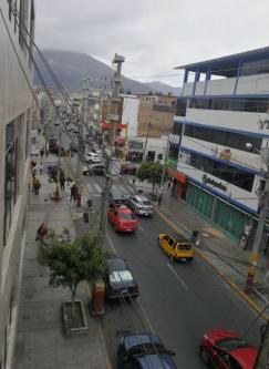 150 m² – VENDO LOCAL COMERCIAL ESPINAR CENTRO DE CHIMBOTE