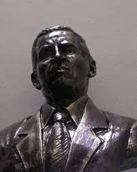 ESCULTURAS-BUSTOS-MONUMENTOS-EN RESINA