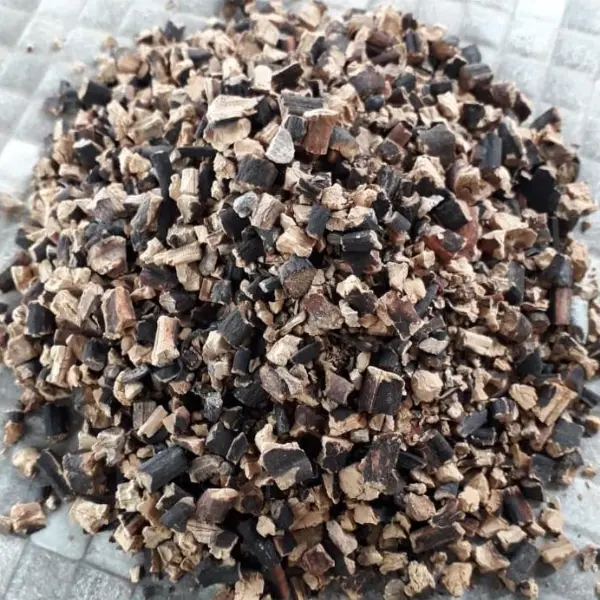 seaweed lessonia trabeculata chopped brown from peru